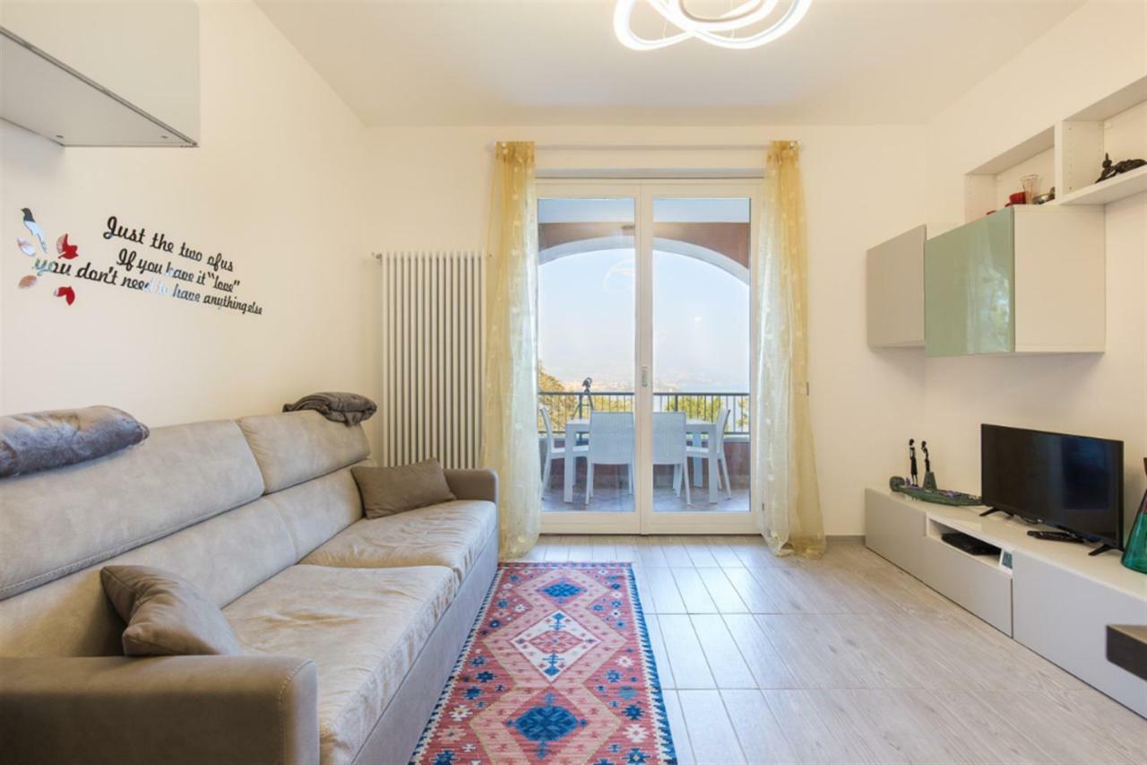 La Tana del Lupo Stresa Apartamento Exterior foto